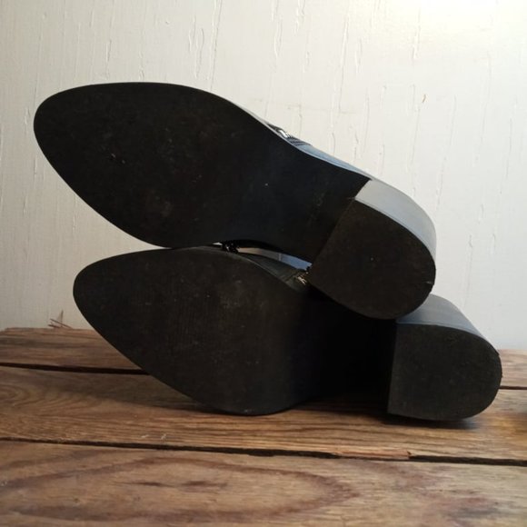 Steve Madden Tishaa Black Leather Booties with Heel Size 7.5 - Picture 5 of 6